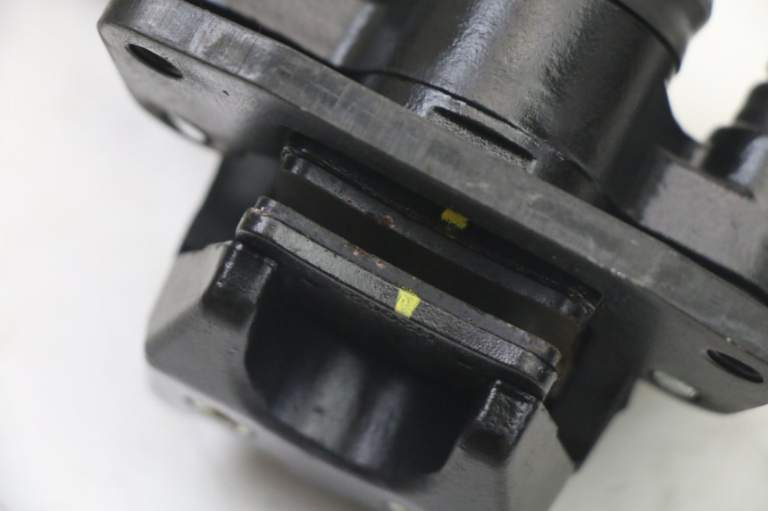 photo de PINZA FRENO ROLL LOCK PIAGGIO MP3 500 (2014 - 2017) - Dettagli dei punti di fissaggio