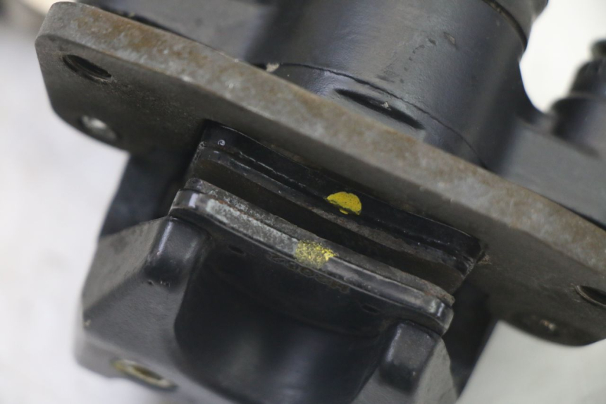 photo de PINZA FRENO ROLL LOCK PIAGGIO MP3 500 (2011 - 2015) - Stato della superficie e materiale