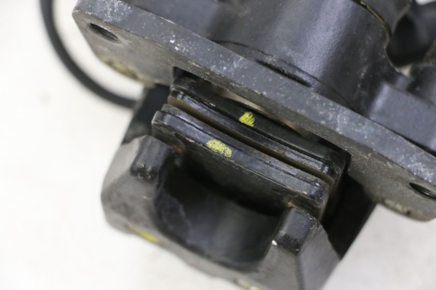 photo de PINZA FRENO ROLL LOCK PIAGGIO MP3 500 (2014 - 2017) - Primo piano tecnico