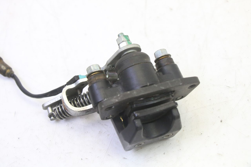 photo de PINZA FRENO ROLL LOCK PIAGGIO MP3 125 (2006 - 2014) - Dettagli dei punti di fissaggio
