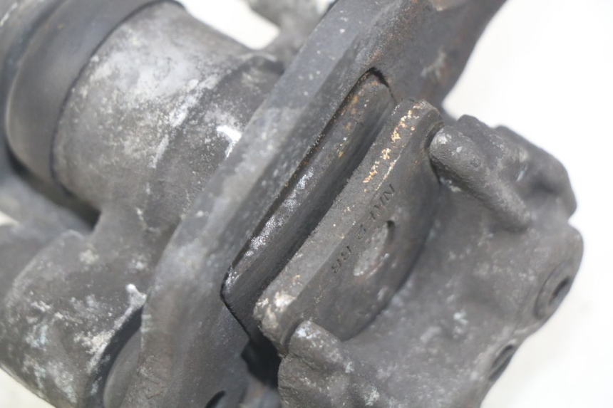 photo de PATTINO DI PARCHEGGIO HONDA FJS SILVERWING SILVER WING 400 (2009 - 2016) - Zoom sullo stato d'uso