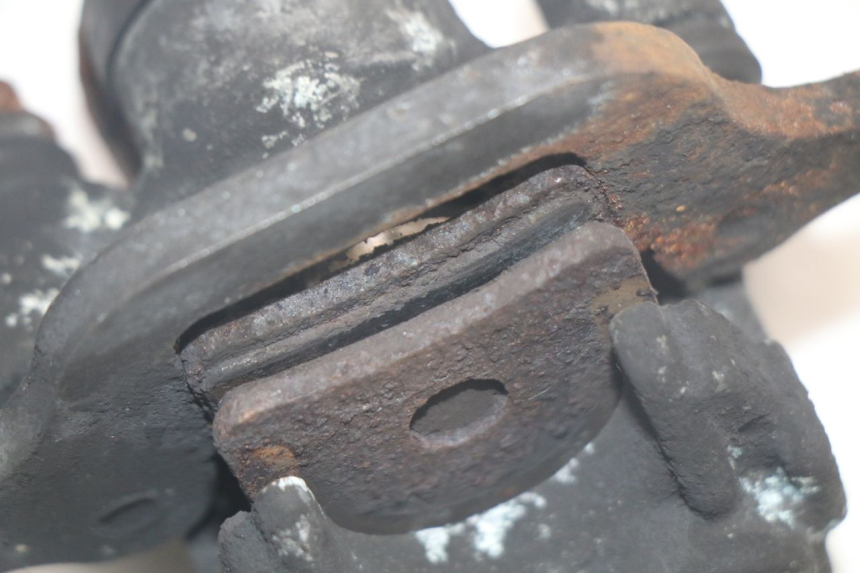 photo de PARCHEGGIO PINZA FRENO HONDA FJS SILVERWING SILVER WING 600 (2001 - 2010) - Ricambio usato controllato