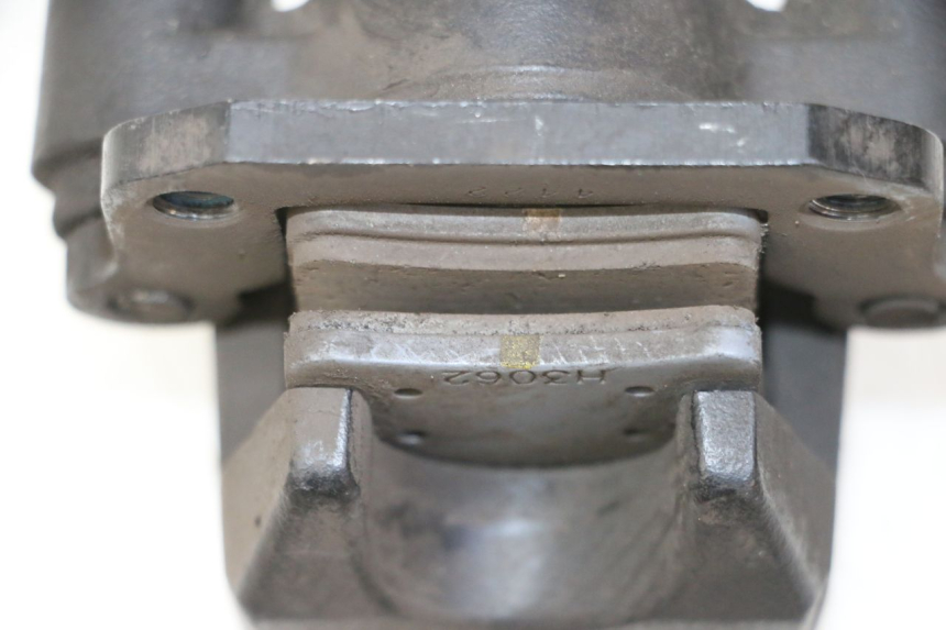 photo de PARCHEGGIO PINZA FRENO PIAGGIO MP3 HPE 310 (2024 - 2025) - Zoom sullo stato d'uso