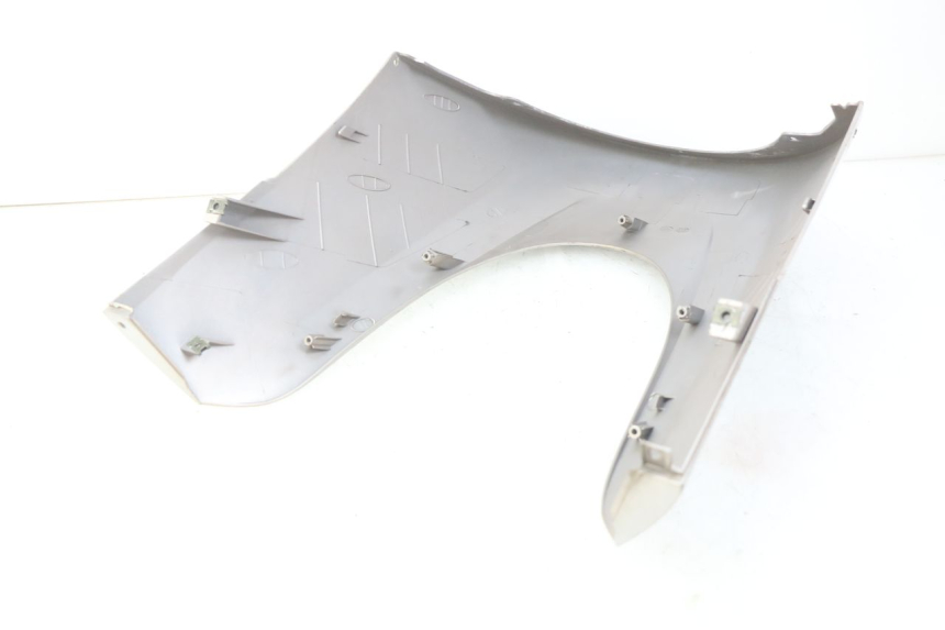 photo de ANTERIORE ECCITY ARTELEC 670 1 (2013 - 2017) - Stato della superficie e materiale