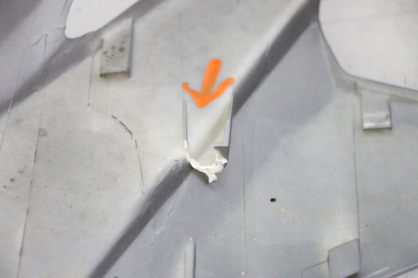 photo de SCUDO CARENA ANTERIORE MOTRON BREEZY 4T 50 (2021 - 2025) - Caratteristiche distintive