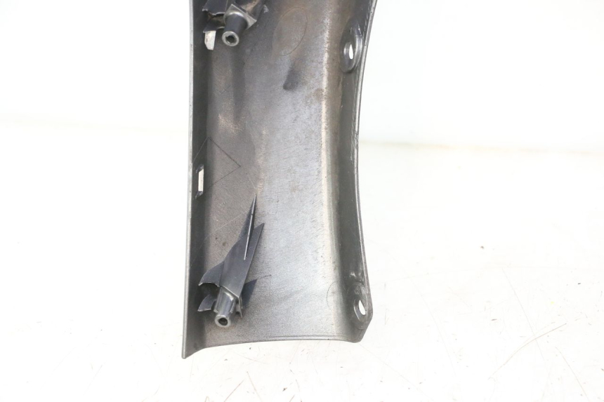 photo de FACCIATA ANTERIORE SUZUKI BURGMAN 125 (2007 - 2014) - Panoramica del profilo