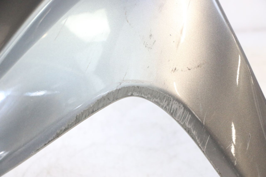 photo de FACCIATA ANTERIORE SUZUKI BURGMAN 125 (2007 - 2014) - Marcature e riferimenti originali