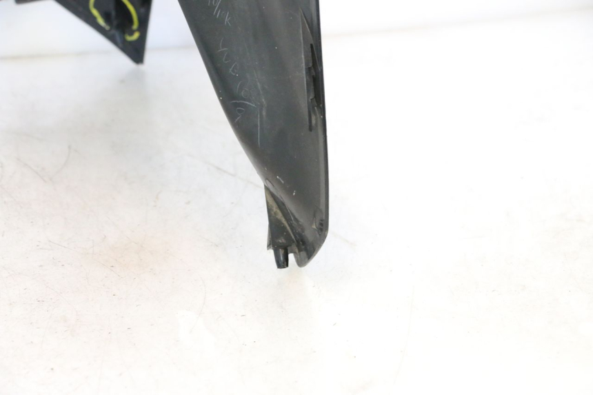 photo de SCUDO CARENA ANTERIORE SUZUKI BURGMAN EXECUTIVE ABS 650 (2006 - 2012) - Panoramica del profilo