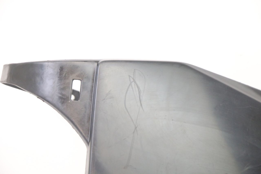 photo de SCUDO CARENA ANTERIORE DERBI SENDA SM DRD X-TREME 50 (2011 - 2017) - Zoom sullo stato d'uso