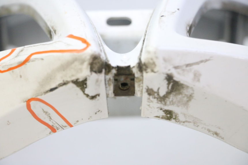 photo de FACCIATA ANTERIORE KYMCO DINK STREET 125 (2009 - 2014) - Altra vista dell'articolo