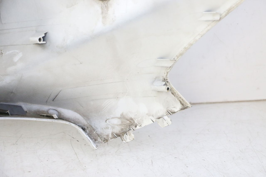 photo de FACCIATA ANTERIORE KYMCO DINK STREET 125 (2009 - 2014) - Zoom sullo stato d'uso