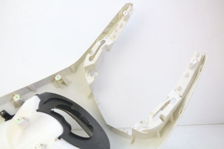 photo de FACCIATA ANTERIORE PEUGEOT E-VIVACITY 1 (2012 - 2018) - Dettaglio del componente