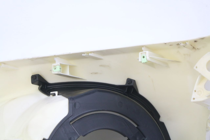 photo de FACCIATA ANTERIORE PEUGEOT E-VIVACITY 1 (2012 - 2018) - Primo piano ad alta risoluzione