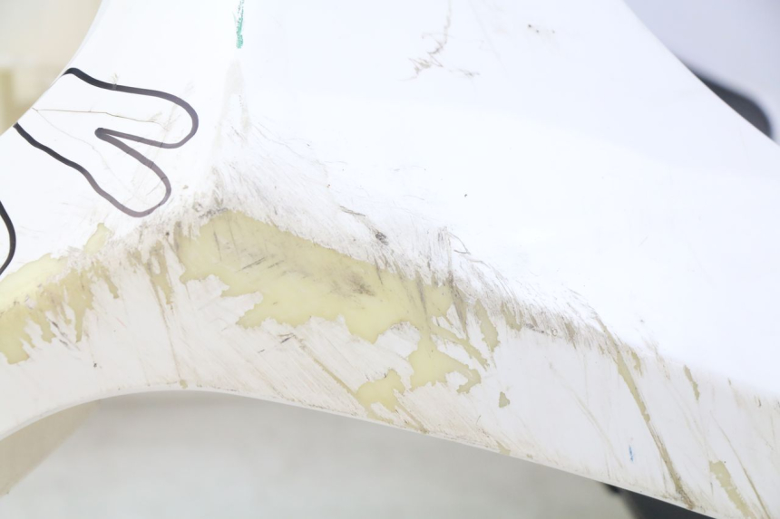 photo de FACCIATA ANTERIORE PEUGEOT E-VIVACITY 1 (2012 - 2018) - Dettagli dei punti di fissaggio