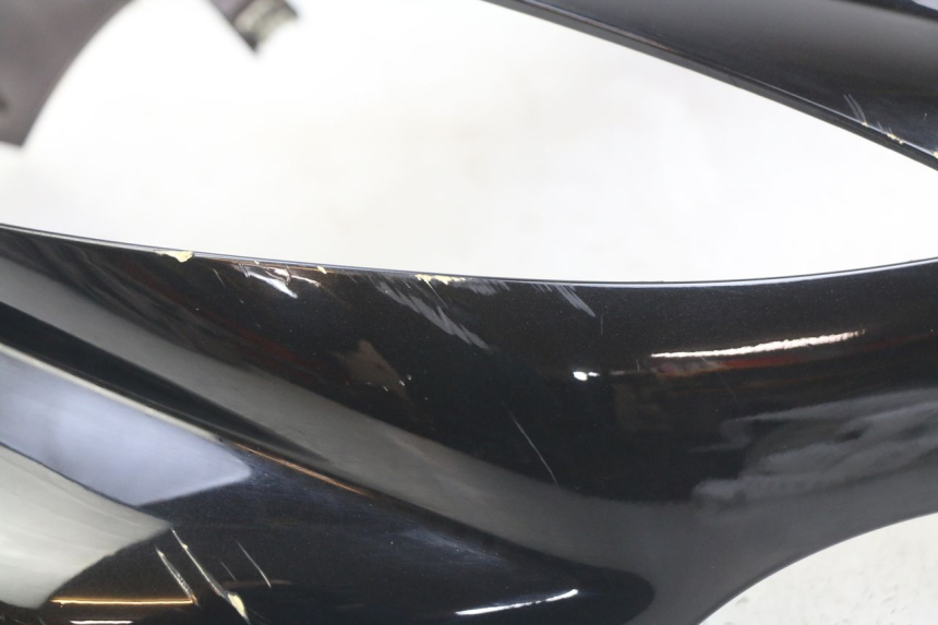 photo de SCUDO CARENA ANTERIORE PEUGEOT ELYSTAR 50 (2002 - 2014) - Primo piano ad alta risoluzione