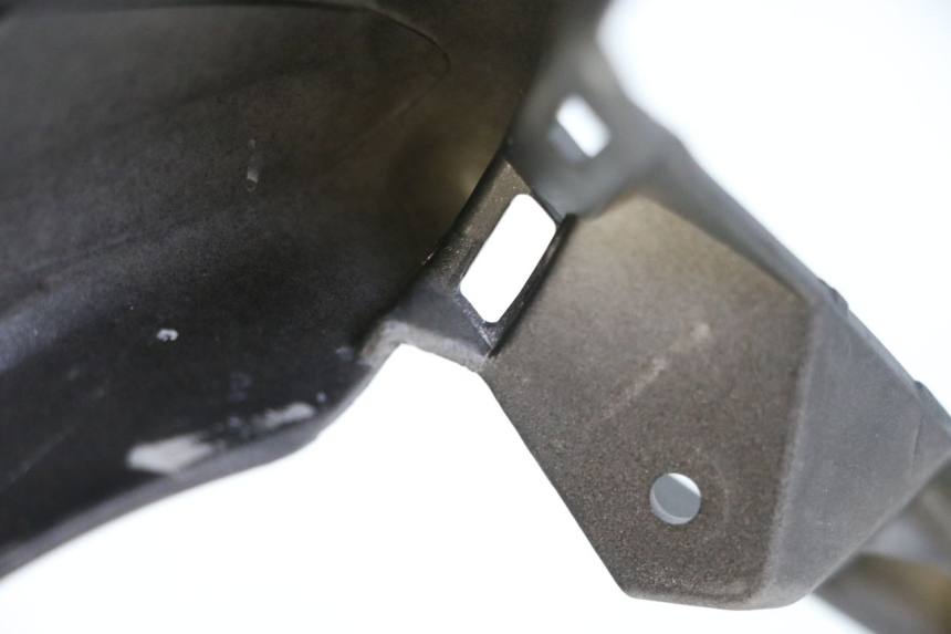 photo de SCUDO CARENA ANTERIORE JM MOTORS EVOLIS 4T 50 (2018 - 2022) - Zoom sullo stato d'uso