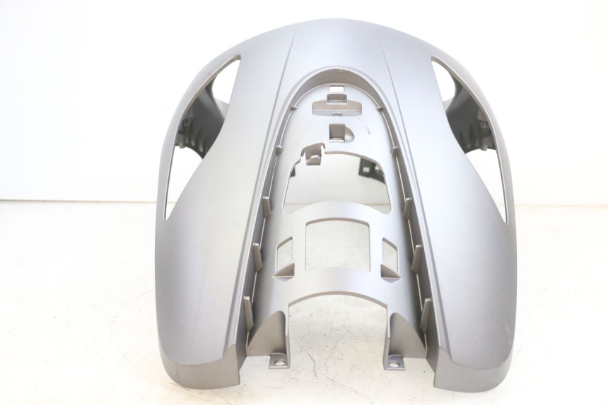 photo de SCUDO CARENA ANTERIORE SYM FIDDLE 3 III 125 (2014 - 2020) - Zoom sullo stato d'uso