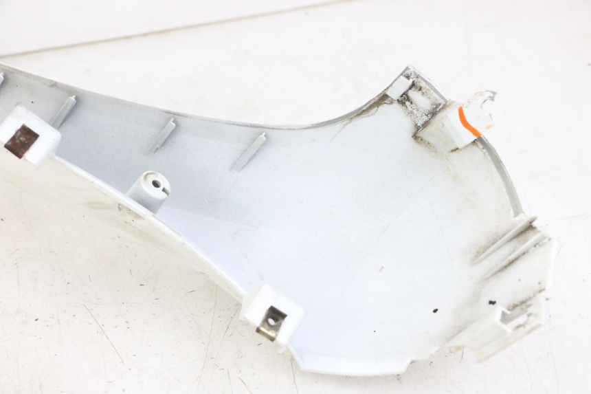 photo de FACCIATA ANTERIORE SYM FIDDLE 3 III 50 (2014 - 2020) - Zoom sullo stato d'uso