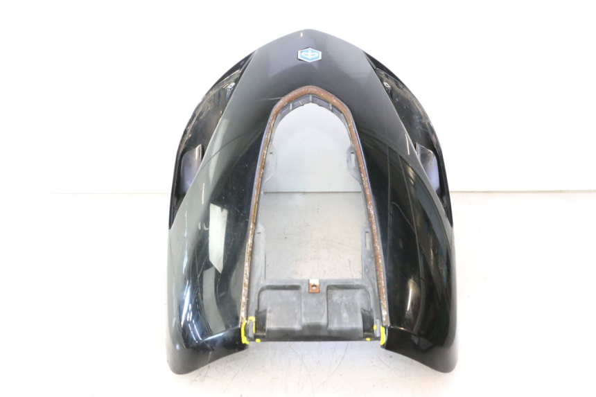photo de ANTERIORE PIAGGIO FLY 2T 50 (2004 - 2017) - Stato della superficie e materiale