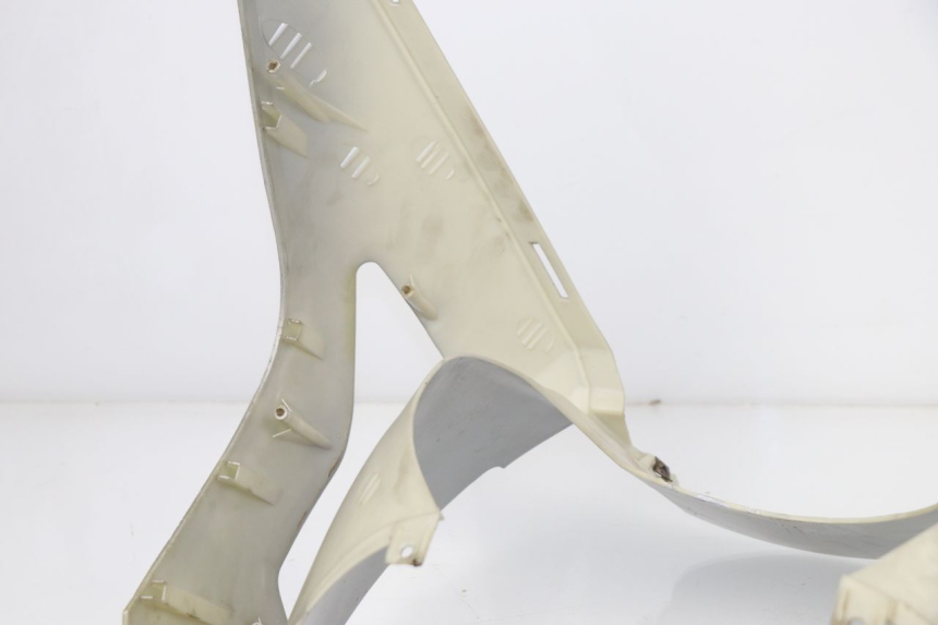 photo de FACCIATA ANTERIORE REVATTO FUTURA GT 125 (2006 - 2008) - Primo piano tecnico