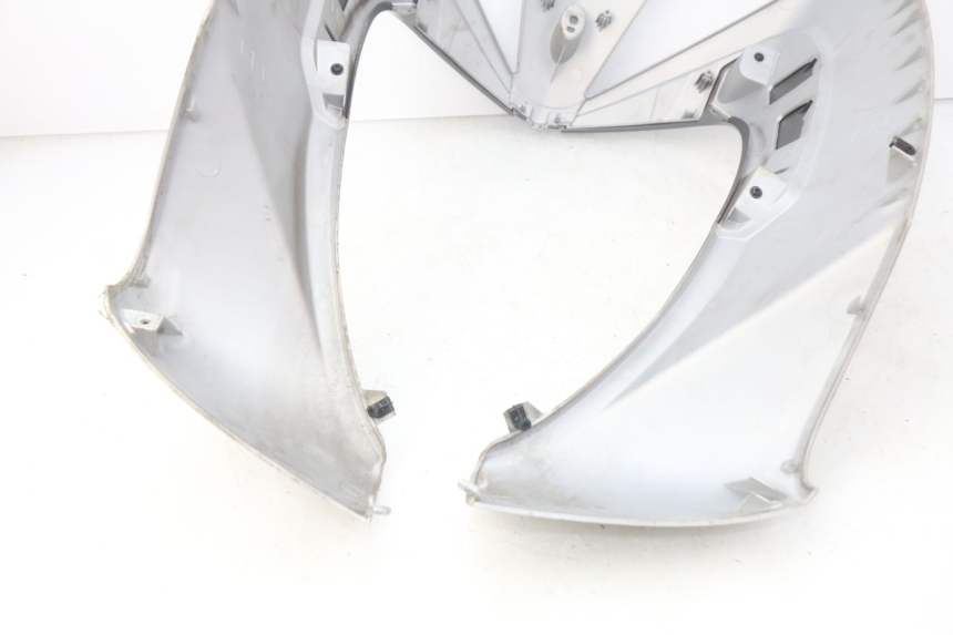 photo de FACCIATA ANTERIORE PEUGEOT GEOPOLIS 400 (2007 - 2013) - Primo piano tecnico