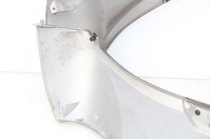 photo de FACCIATA ANTERIORE PEUGEOT GEOPOLIS 400 (2007 - 2013) - Stato della superficie e materiale