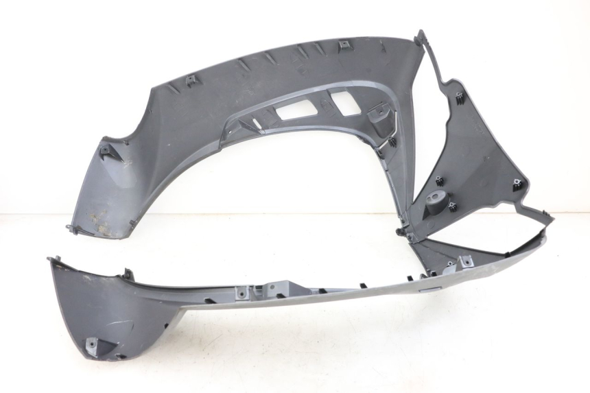 photo de SCUDO CARENA ANTERIORE PEUGEOT GEOPOLIS RS 125 (2007 - 2009) - Marcature e riferimenti originali