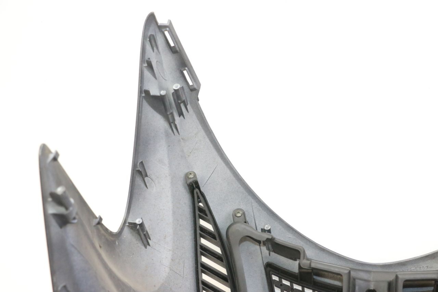 photo de SCUDO CARENA ANTERIORE KYMCO GRAND DINK 125 (2008 - 2014) - Zoom qualità usato