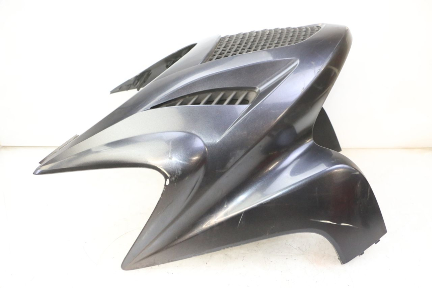 photo de SCUDO CARENA ANTERIORE KYMCO GRAND DINK 125 (2008 - 2014) - Caratteristiche distintive