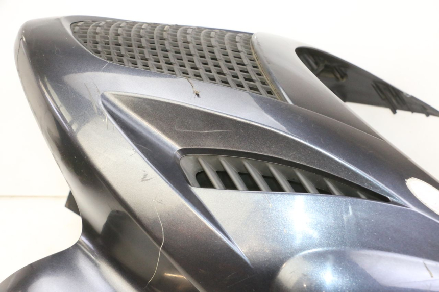 photo de SCUDO CARENA ANTERIORE KYMCO GRAND DINK 125 (2008 - 2014) - Focus sulla struttura