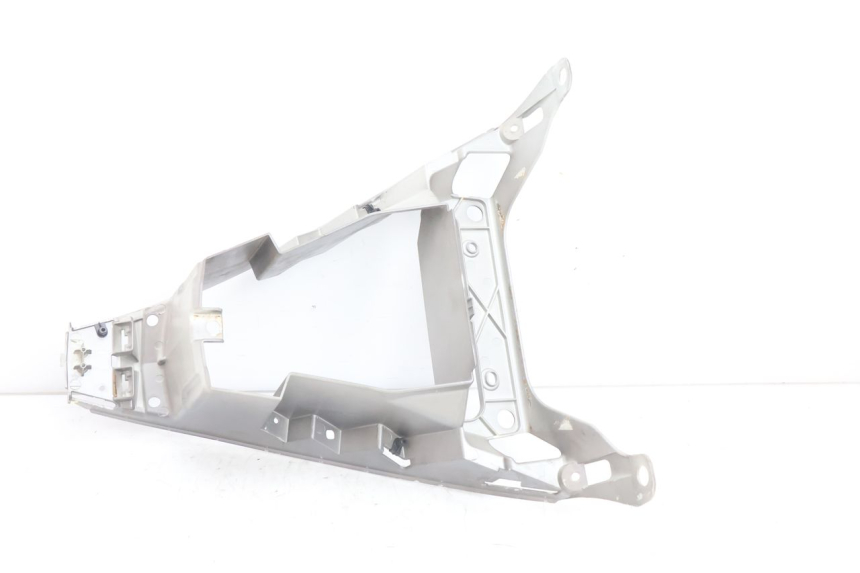 photo de PARAURTI ANTERIORE INFERIORE PEUGEOT CITYSTAR 2T 50 (2018 - 2021) - Vista d'insieme del prodotto