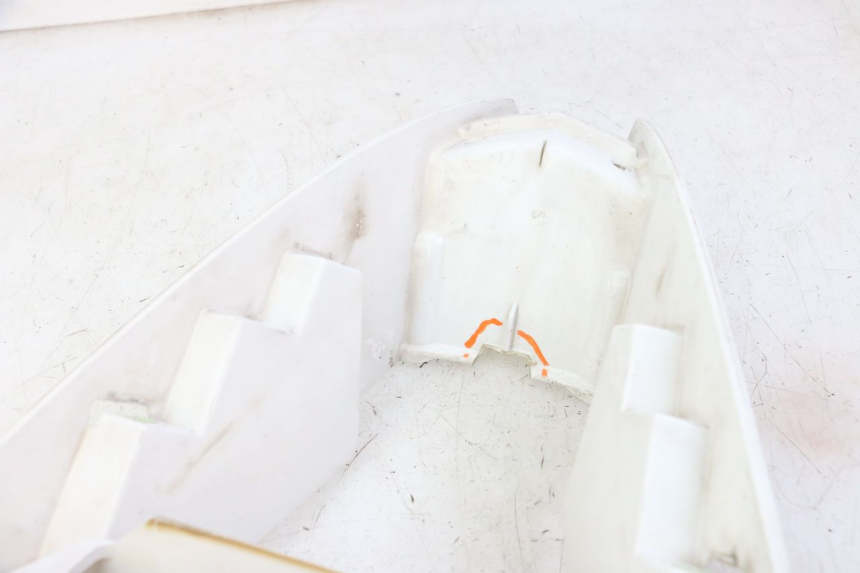 photo de PARAURTI ANTERIORE INFERIORE PEUGEOT CITYSTAR 50 (2013 - 2017) - Dettaglio del componente