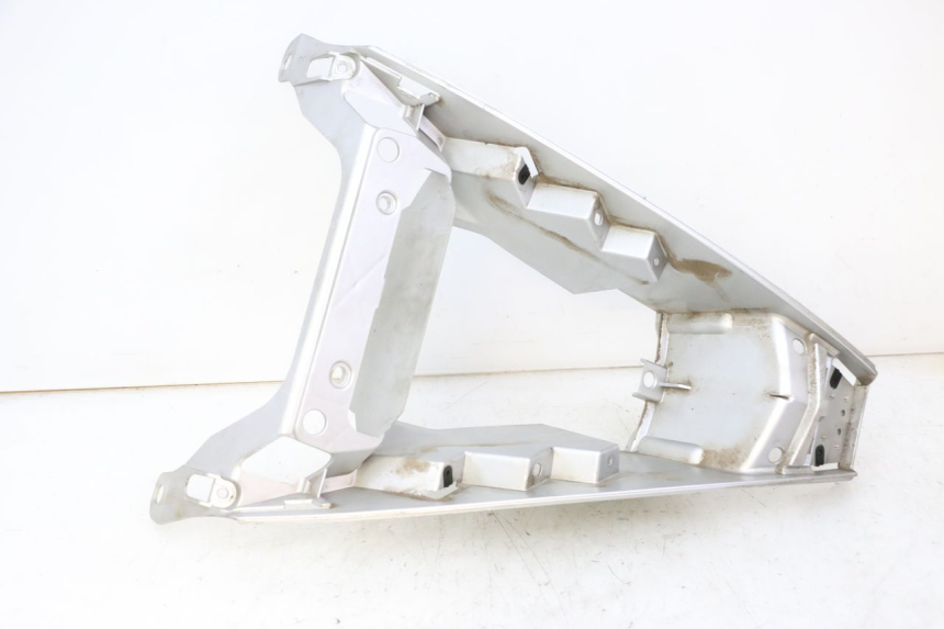 photo de PARAURTI ANTERIORE INFERIORE PEUGEOT CITYSTAR 50 (2013 - 2017) - Vista principale