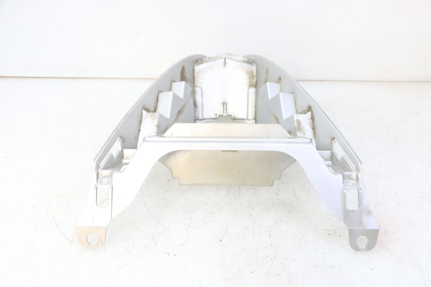 photo de PARAURTI ANTERIORE INFERIORE PEUGEOT CITYSTAR 50 (2013 - 2017) - Primo piano tecnico