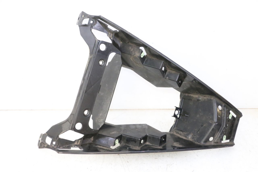 photo de PARAURTI ANTERIORE INFERIORE PEUGEOT CITYSTAR 50 (2013 - 2017) - Vista principale