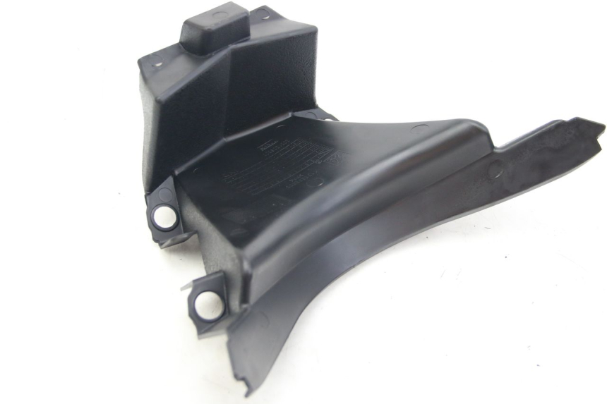 photo de CARENA ANTERIORE INFERIORE PEUGEOT CITYSTAR IE 2T 50 (2018 - 2021) - Altra vista dell'articolo