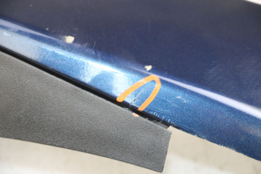 photo de CARENA ANTERIORE INFERIORE PIAGGIO MP3 RL 250 (2006 - 2010) - Vista d'insieme del prodotto