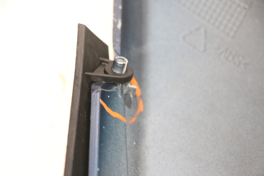 photo de CARENA ANTERIORE INFERIORE PIAGGIO MP3 RL 250 (2006 - 2010) - Ricambio usato controllato