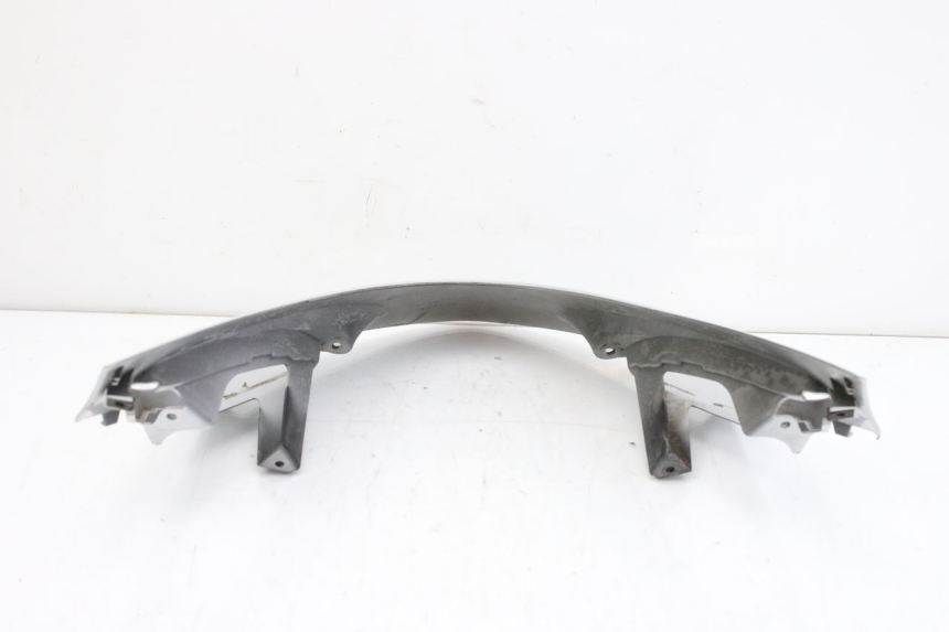 photo de PARAURTI ANTERIORE INFERIORE SUZUKI UH BURGMAN 125 (2002 - 2006) - Stato della superficie e materiale