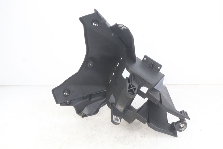 photo de FACCIATA ANTERIORE INTERNA NECO ALEXONE 125 (2017 - 2024) - Zoom sullo stato d'uso