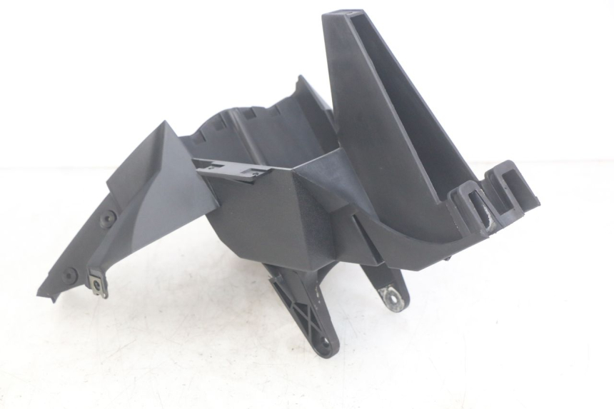 photo de FACCIATA ANTERIORE INTERNA NECO ALEXONE 125 (2017 - 2024) - Altra angolazione