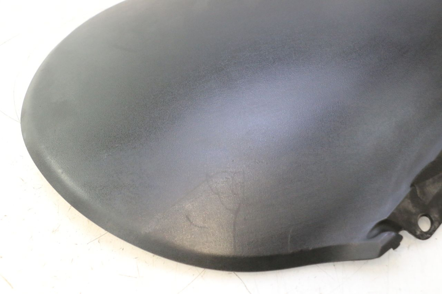 photo de FACCIATA ANTERIORE INTERNA SUZUKI BURGMAN 125 (2007 - 2014) - Stato della superficie e materiale