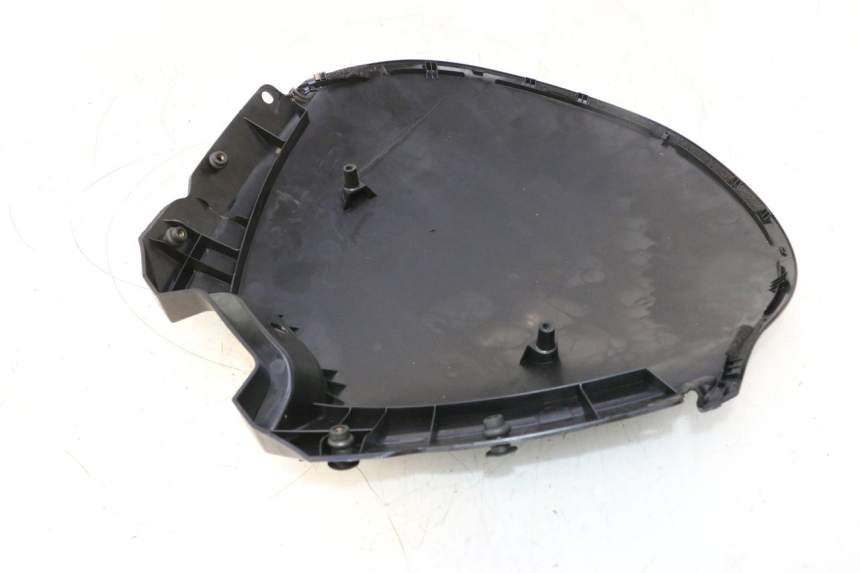 photo de FACCIATA ANTERIORE INTERNA SUZUKI BURGMAN 125 (2007 - 2014) - Marcature e riferimenti originali