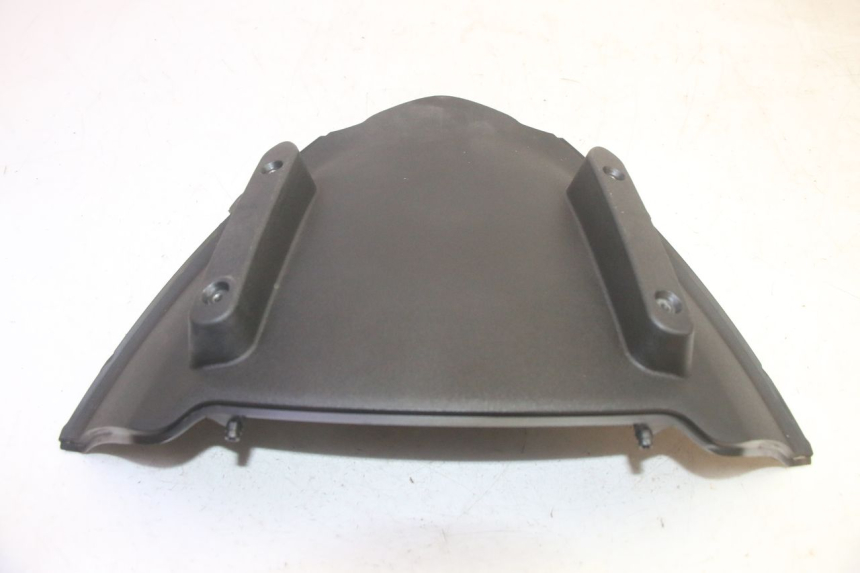 photo de CARENA ANTERIORE INTERNA PIAGGIO MP3 HPE 350 (2018 - 2020) - Zoom sullo stato d'uso