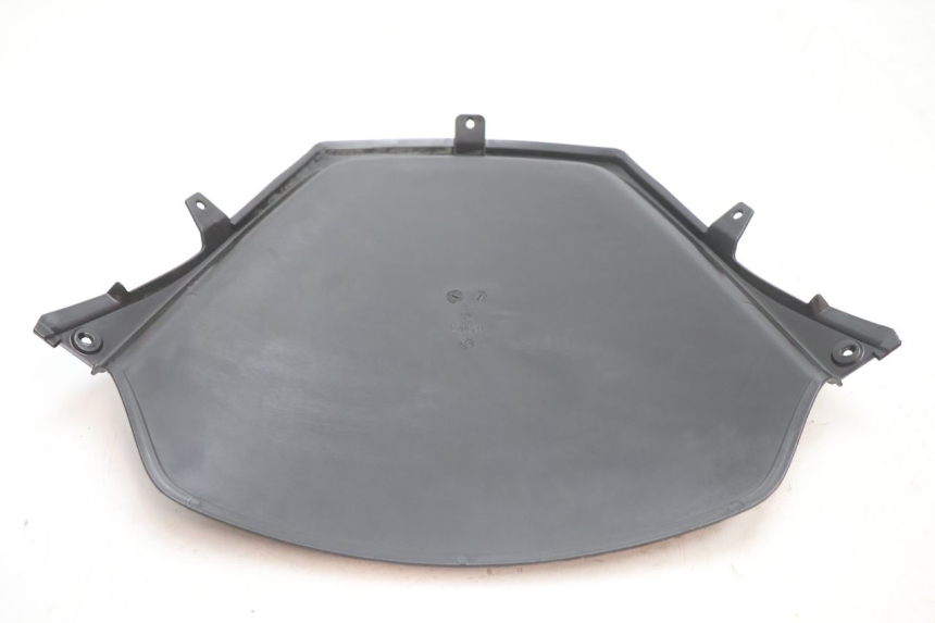 photo de FACCIATA ANTERIORE INTERNA PIAGGIO MP3 LT 300 (2010 - 2016) - Primo piano tecnico