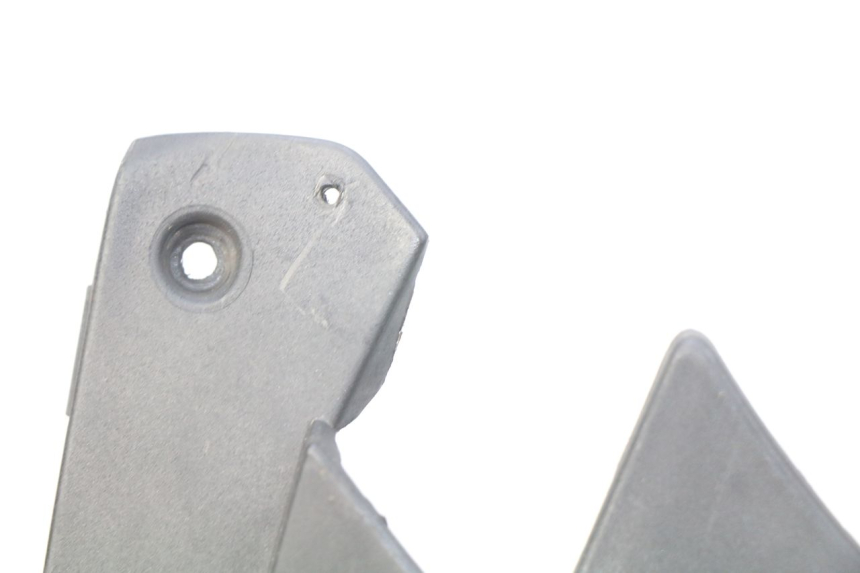 photo de FACCIATA ANTERIORE INTERNA GILERA NEXUS 125 (2009 - 2013) - Dettaglio del componente