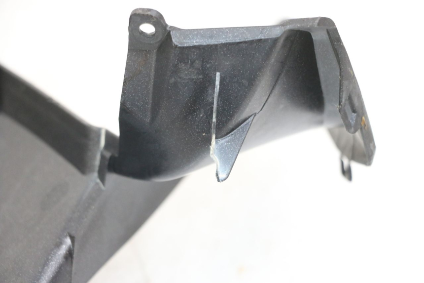 photo de FACCIATA ANTERIORE INTERNA PEUGEOT SATELIS 125 (2006 - 2009) - Altra angolazione