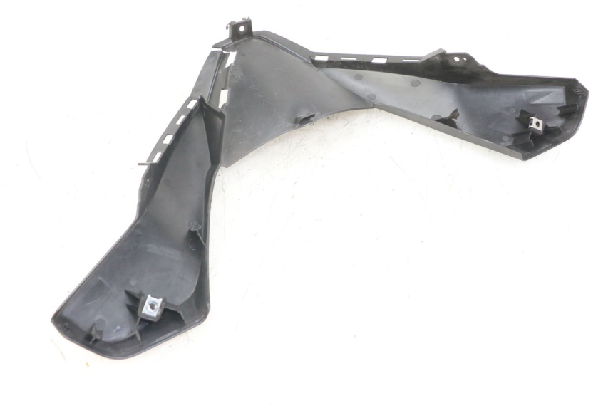 photo de FACCIATA ANTERIORE INTERNA YAMAHA XMAX X-MAX ABS 125 (2017 - 2020) - Zoom sullo stato d'uso