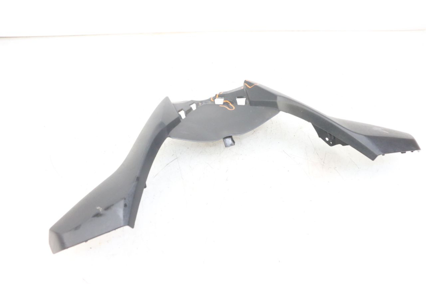 photo de FACCIATA ANTERIORE INTERNA YAMAHA XMAX X-MAX ABS 125 (2017 - 2020) - Primo piano tecnico