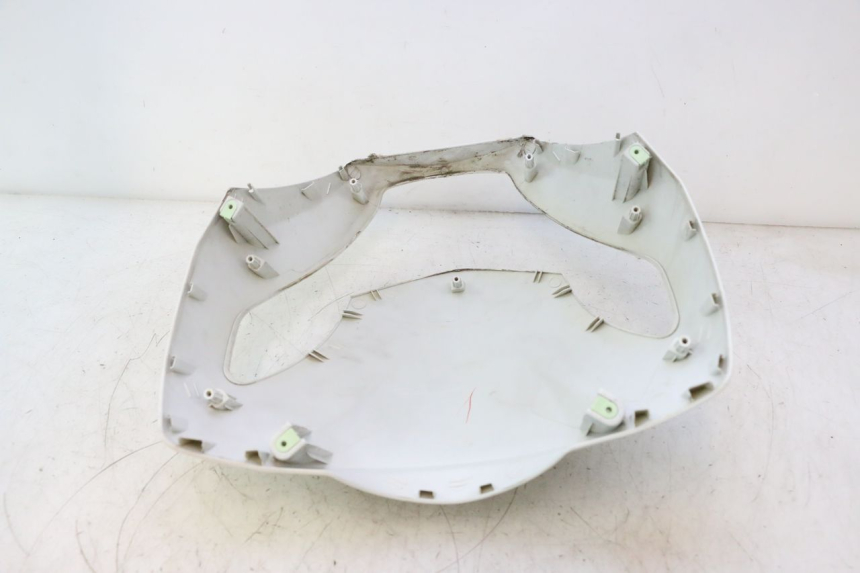 photo de ANTERIORE PEUGEOT KISBEE 2T 50 (2010 - 2017) - Stato della superficie e materiale